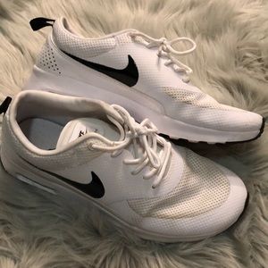 Nike white tennis shoes